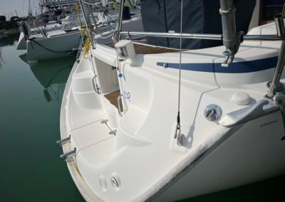 Bavaria 30 Cruiser - 2006 - Neo Marine - Intérieur - Carré - Voile - Salon