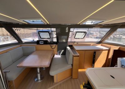 Nautitech 40 Open - 2020 - Neo Marine - Extérieur - Carré - Voile - Navigation - Salon - Cabine - Salle de bain