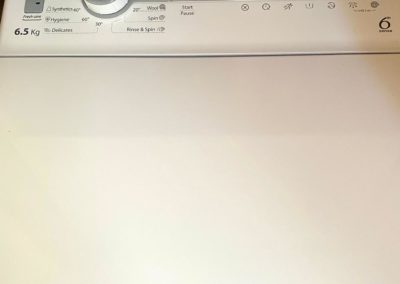 Nautitech 40 Open - 2022 - Neo Marine - Intérieur- Carré - Voile - Navigation - Salon - Cabine - Salle de bain - Cuisine