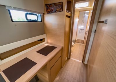 Nautitech 40 Open - Intérieur - Cabine - Cockpit - Carré - Occasion - Tahiti