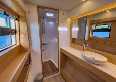 Nautitech 40 Open - Intérieur - Cabine - Cockpit - Carré - Occasion - Tahiti